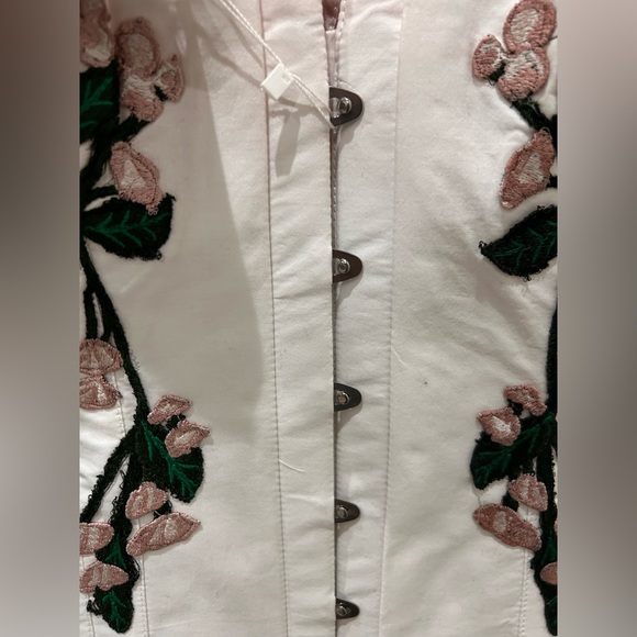 Corset Story- Coraet Blouse - Picture 6 of 12